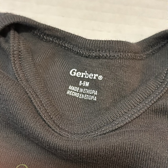 Gerber Baby Onesie Bodysuits set of age 6-9 months - Picture 5 of 14